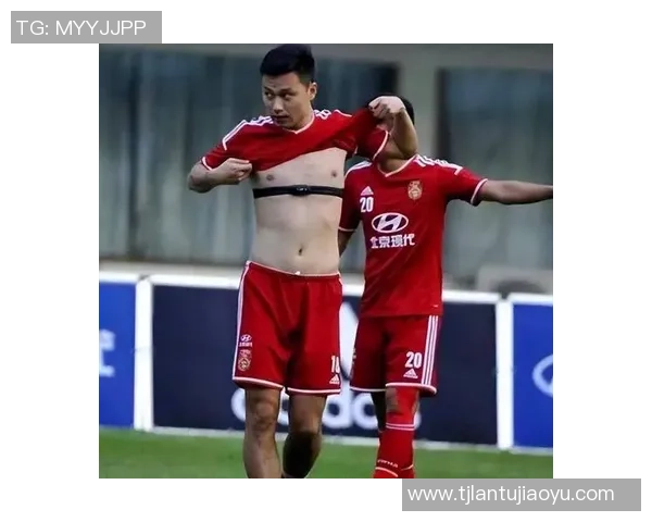 足球明星纹身大揭秘：背后的故事与个性表达全解析